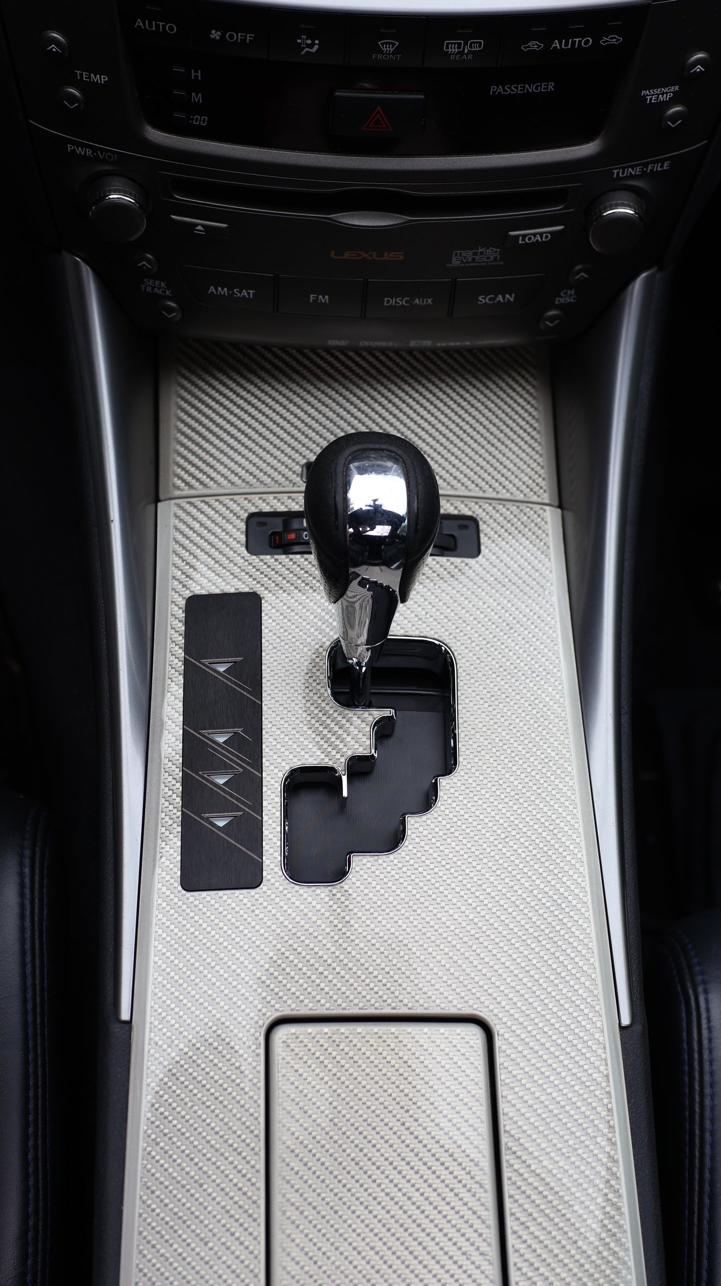06-14 Lexus IS PRND Trim