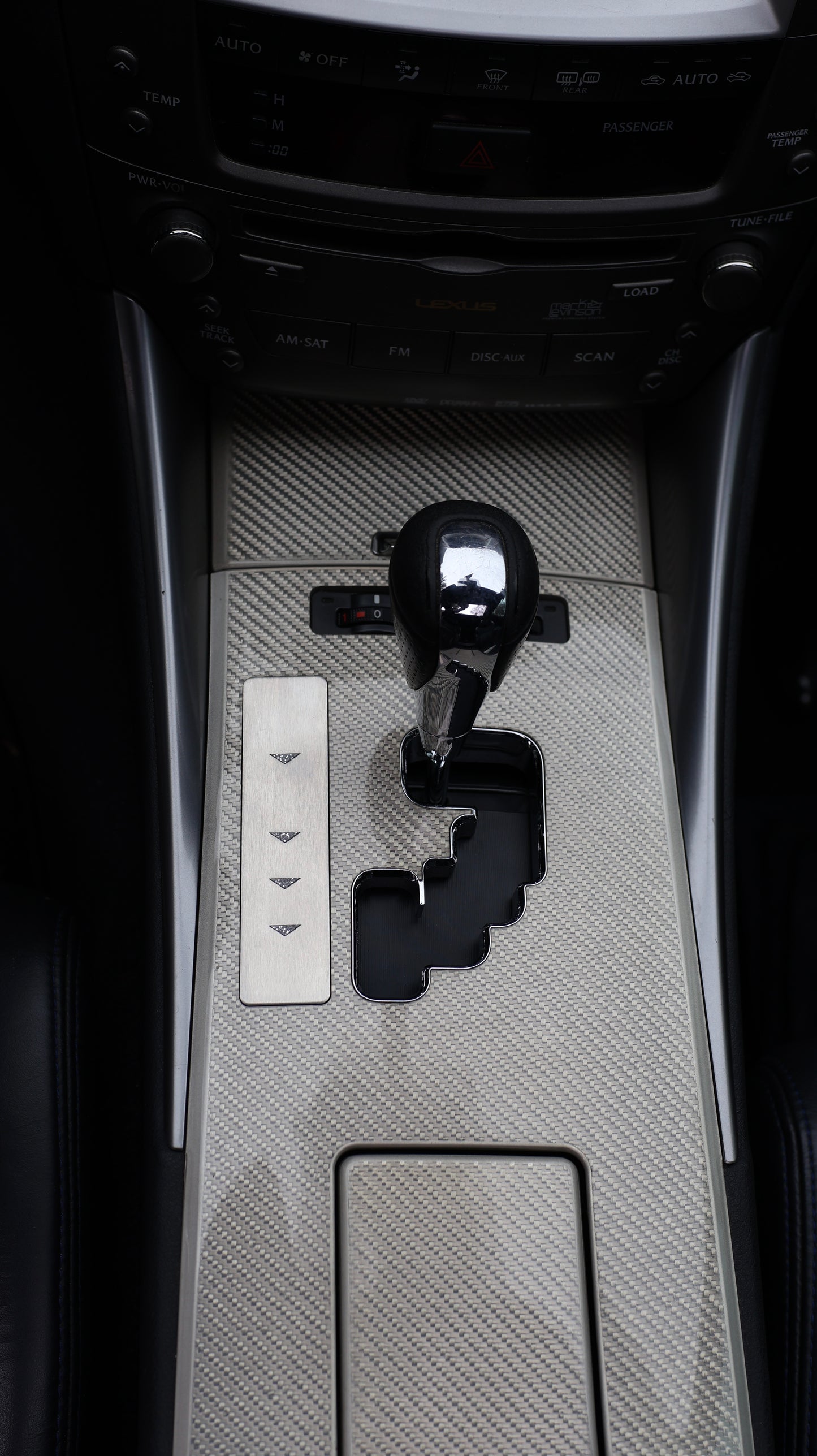 06-14 Lexus IS PRND Trim