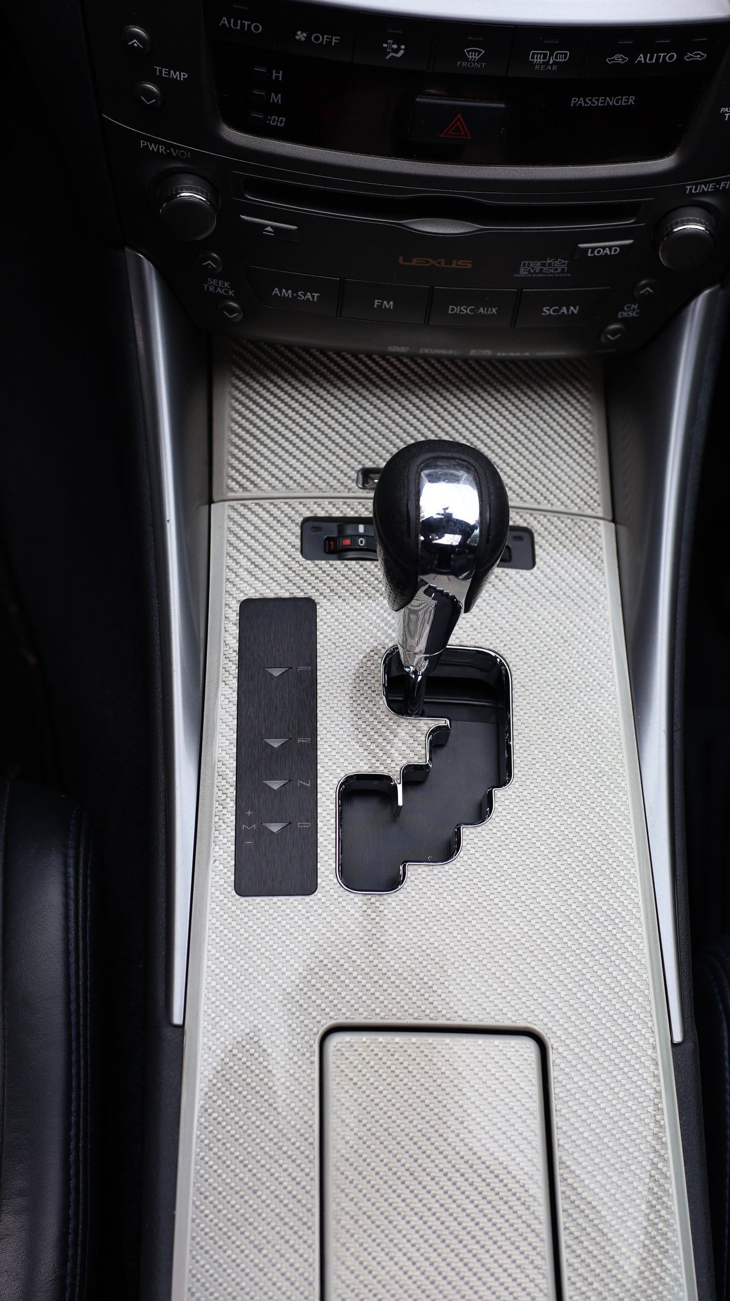 06-14 Lexus IS PRND Trim