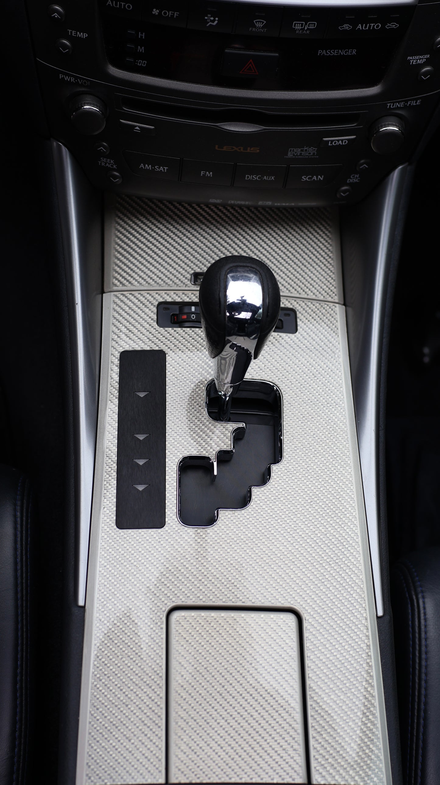 06-14 Lexus IS PRND Trim