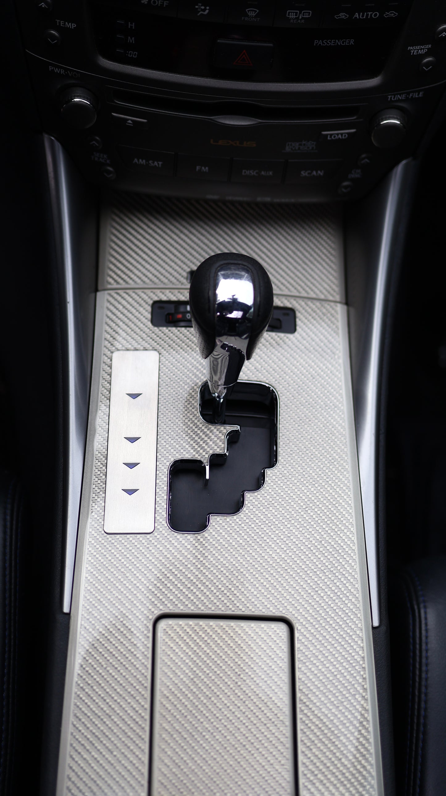 06-14 Lexus IS PRND Trim