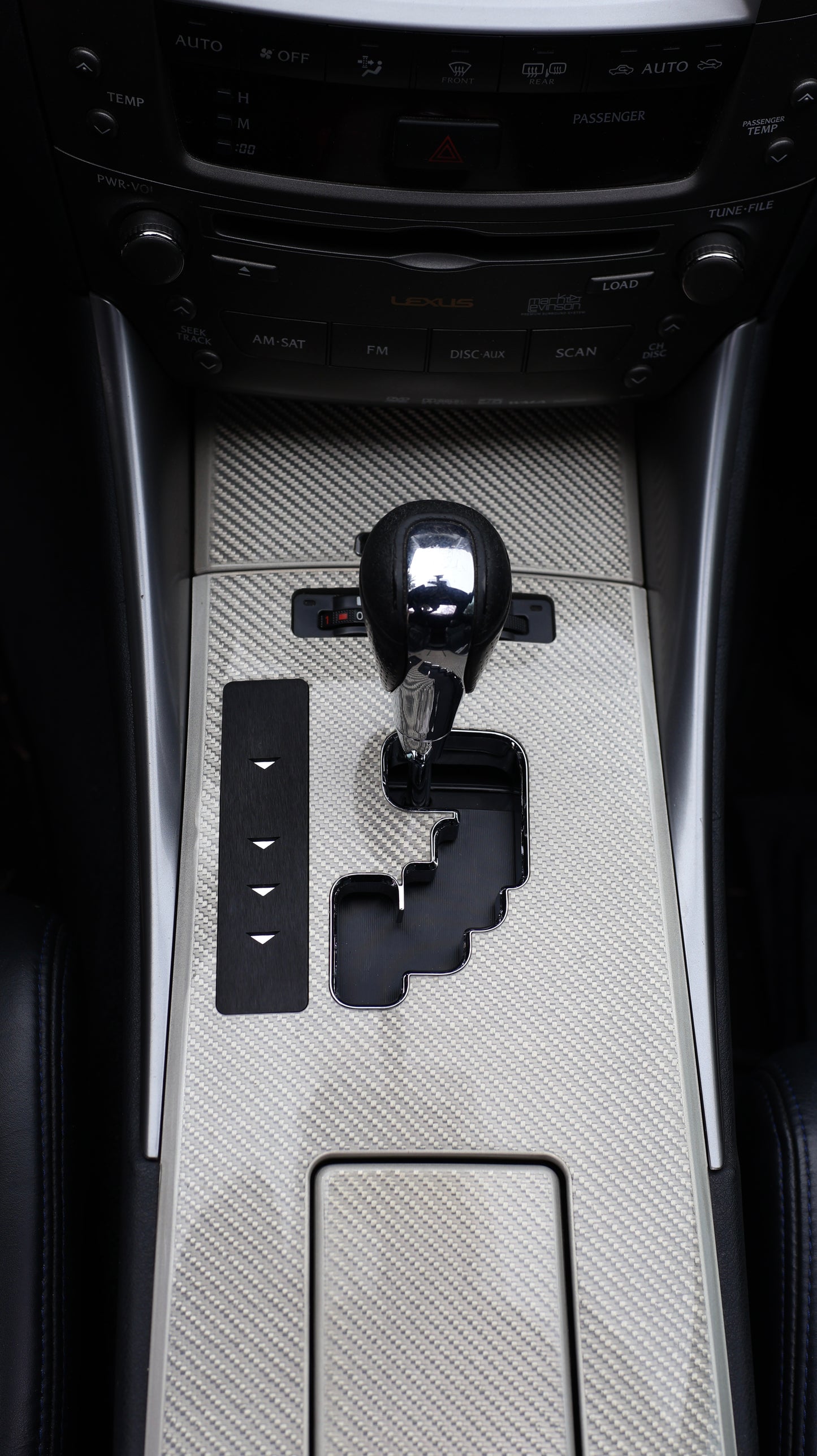 06-14 Lexus IS PRND Trim